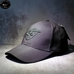 Laser cutting pattern baseball cap